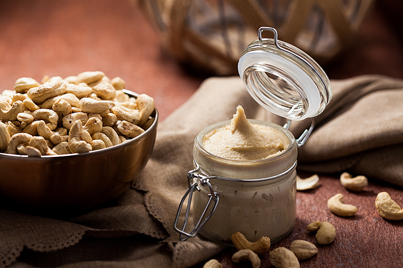 Rezept für hausgemachte Cashewbutter und ihre vielseitigen Einsatzmöglichkeiten