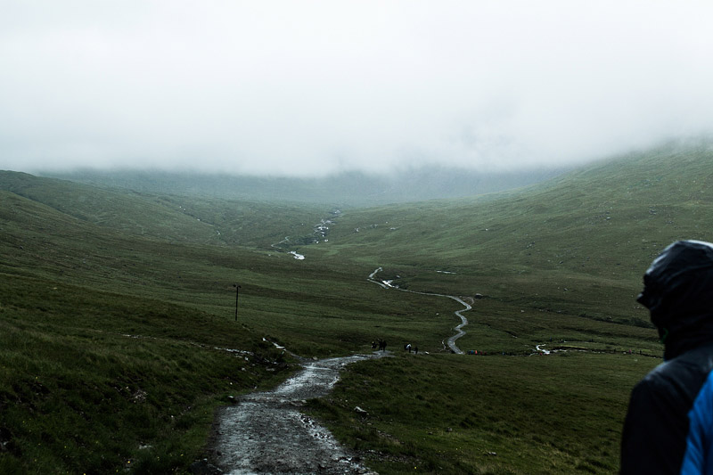 This summer I had my first camping trip ever and discovered the wild beauty of the Scottish Highlands. Let me recap for you what I loved about this style of travelling the most.