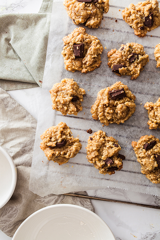 The best chocolate chip cookie recipe of all time! Super soft and delicious. The last cookie recipe you will ever need.