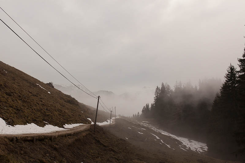 I was mountain Hiking in Berchtesgaden. and conquered 1000 m of elevation climb until I reached the Mitterkaseralm on the Jenner. Read all about the unexpected difficulties on Purple Avocado.