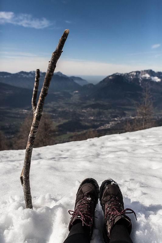 I was mountain Hiking in Berchtesgaden. and conquered 1000 m of elevation climb until I reached the Mitterkaseralm on the Jenner. Read all about the unexpected difficulties on Purple Avocado.