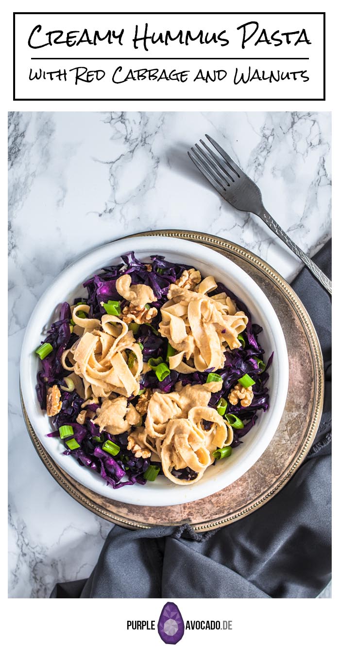 Fettuccine in a creamy hummus sauce with crisp red cabbage and roasted walnuts. Enjoyable warm and cold - perfect salad for to go. Recipe and foodstyling by purple avocado