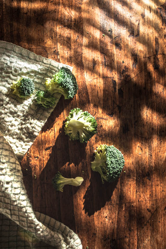 Life-Hack for your kitchen: How to steam vegetables without a steamer.