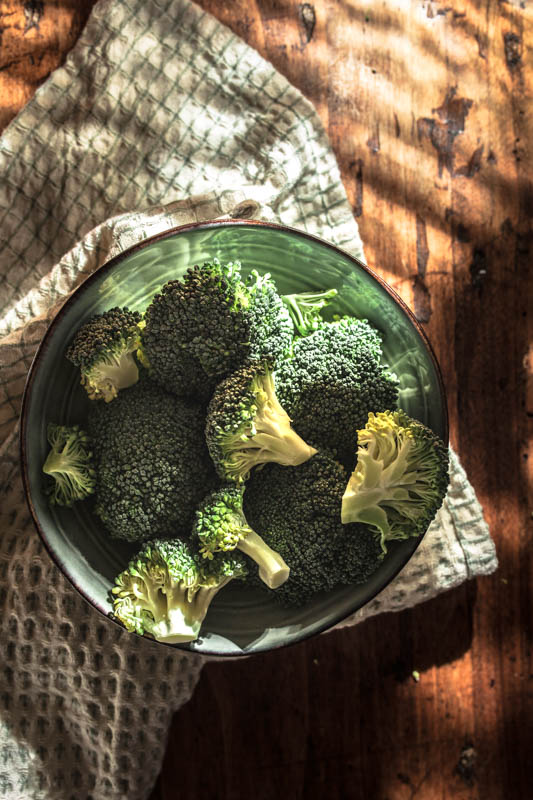 How to Steam Vegetables Without a Steamer - Steamer Basket Hack