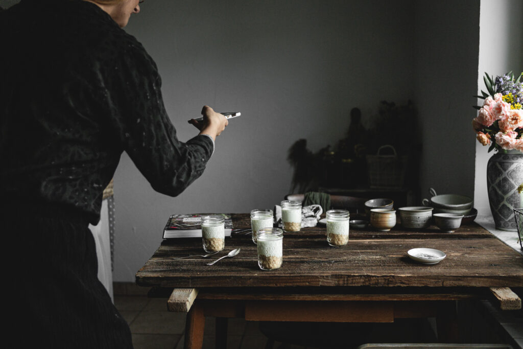 Behind the scenes of a food photography Workshop